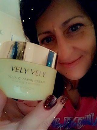 VELY VELY Yuja C-tamin Cream — 5점을 준 리뷰어가 2021년 5월 올린 사용 사진