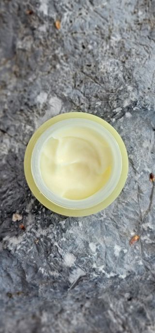 VELY VELY Yuja C-tamin Cream — 4.5점을 준 리뷰어가 2021년 4월 올린 사용 사진
