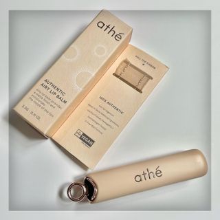 ATHE AUTHENTIC AIRY LIP BALM / 비건립밤 / 어센틱립밤 / 에어리립밤 (수정 요청) — 5점을 준 리뷰어가 2022년 7월 올린 사용 사진