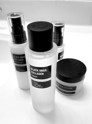 [Coxir] Black Snail Collagen Toner — 5점을 준 리뷰어가 2021년 12월 올린 사용 사진