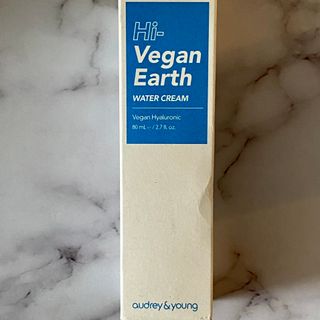 오드리앤영 하이 비건 얼스 워터 크림 80g — 5점을 준 리뷰어가 2021년 8월 올린 사용 사진