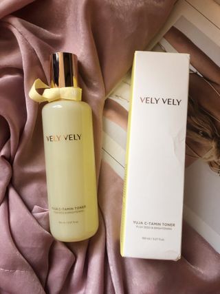 VELY VELY Yuja C-Tamin Toner — 5점을 준 리뷰어가 2021년 4월 올린 사용 사진