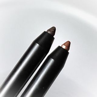 씨스터앤 시스터앤 더블이펙트 워터프루프 아이펜슬_미국 — 5점을 준 리뷰어가 2022년 1월 올린 사용 사진