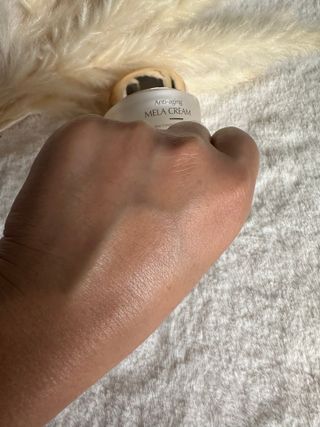 Jutanhak 안티에이징 멜라 크림 50ml / 1.69oz 잡티 &amp; 다크 스팟 케어 하이드레이팅 크림 — 4점을 준 리뷰어가 2023년 7월 올린 사용 사진