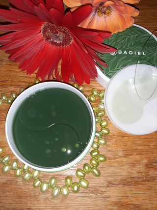 바시엘 BACIEL [바시엘] 딥씨 마린 콤플렉스 73 아이패치 — 5점을 준 리뷰어가 2021년 10월 올린 사용 사진
