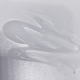 나인레스 매지나인 필 업 실크 트리트먼트 200ml 6.76 fl. 온스 유형에 남겨 — 5점을 준 리뷰어가 2022년 1월 올린 사용 사진