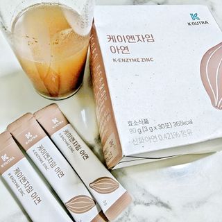 [쿠누트라] K・ENZYME 아연 카카오/3gx30 파우더 스틱 — 3.5점을 준 리뷰어가 2022년 7월 올린 사용 사진