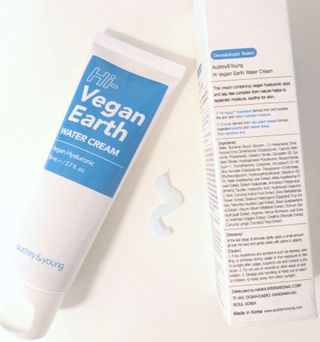 오드리앤영 하이 비건 얼스 워터 크림 80g — 5점을 준 리뷰어가 2021년 8월 올린 사용 사진