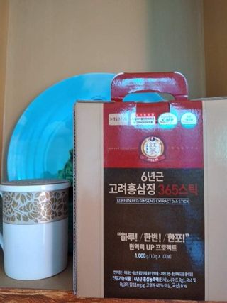 정원삼 6년근 고려홍삼정 365스틱 — 5점을 준 리뷰어가 2021년 11월 올린 사용 사진