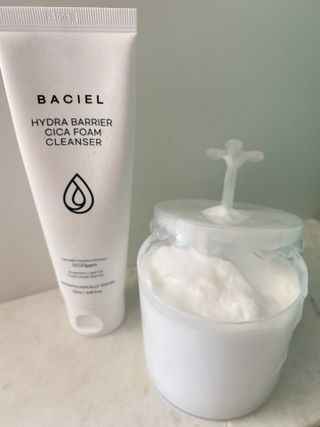 바시엘 BACIEL 바시엘 이드라 배리어 시카 폼 클렌저 120ml — 5점을 준 리뷰어가 2021년 10월 올린 사용 사진