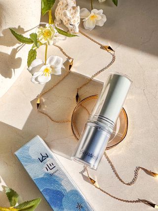 산심 명연수 멀티 스틱 밤 0.38oz 수분 스틱 집중 주름 케어 — 5점을 준 리뷰어가 2022년 11월 올린 사용 사진