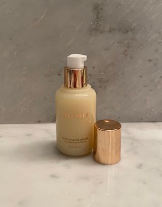 VELY VELY Yuja C-Tamin Serum — 5점을 준 리뷰어가 2021년 5월 올린 사용 사진