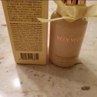 VELY VELY Yuja C-Tamin Serum — 5점을 준 리뷰어가 2021년 5월 올린 사용 사진