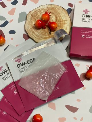 이지듀 DW-EGF 멀티 페이셜 시트 마스크 - 0.53 FL OZ 4EA — 5점을 준 리뷰어가 2021년 8월 올린 사용 사진