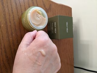 VELY VELY Artemisia Return Cream — 5점을 준 리뷰어가 2021년 4월 올린 사용 사진