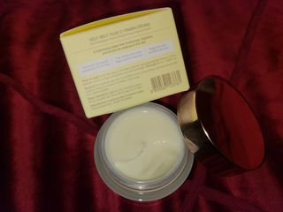 VELY VELY Yuja C-tamin Cream — 5점을 준 리뷰어가 2021년 5월 올린 사용 사진