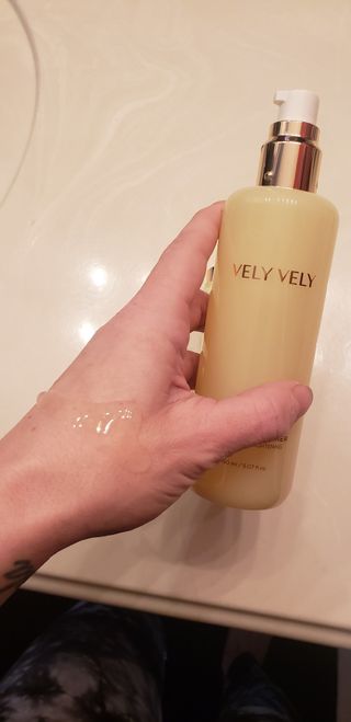 VELY VELY Yuja C-Tamin Toner — 5점을 준 리뷰어가 2021년 4월 올린 사용 사진