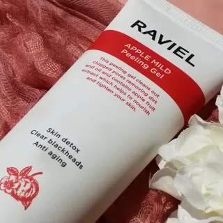 라비엘 모든 피부를 위한 RAVIEL 애플 마일드 필링 젤, 4.1 fl oz, 깊고 부드러운 각질 제거 — 5점을 준 리뷰어가 2022년 8월 올린 사용 사진