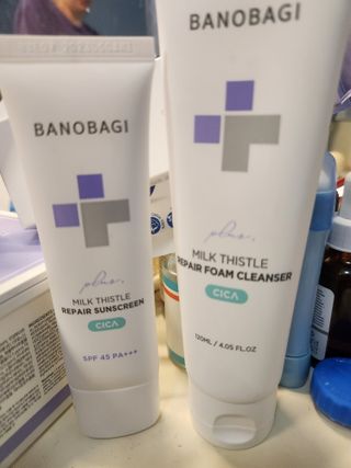 바노바기 코스메틱 바노바기 밀크씨슬 리페어 시카 폼 클렌저 플러스 120ml + 선스크린 플러스 50ml — 5점을 준 리뷰어가 2023년 8월 올린 사용 사진