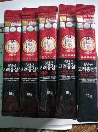 정원삼 6년근 고려홍삼정 365스틱 — 5점을 준 리뷰어가 2021년 11월 올린 사용 사진