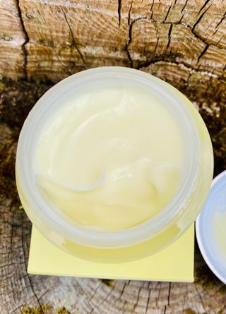 VELY VELY Yuja C-tamin Cream — 5점을 준 리뷰어가 2021년 4월 올린 사용 사진