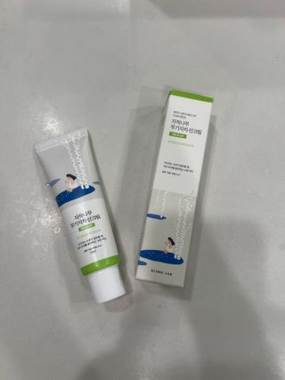 Round Lab Birch Juice Moisturizing Sunscreen — 5점을 준 리뷰어가 2024년 6월 올린 사용 사진