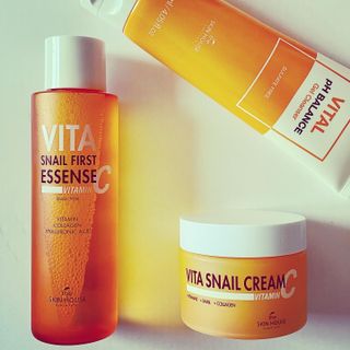 Vita Snail Trio Set [First Essence, Cream, Gel Cleanser] — 4점을 준 리뷰어가 2021년 9월 올린 사용 사진