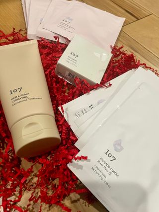 107 HAIR & SCALP HYDRATING Microbiome Treatment 180ml — 5점을 준 리뷰어가 2023년 9월 올린 사용 사진
