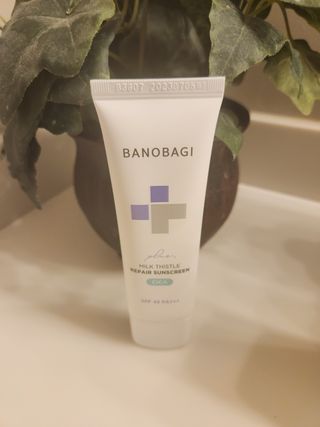 바노바기 코스메틱 바노바기 밀크씨슬 리페어 시카 선스크린 플러스 50ml — 5점을 준 리뷰어가 2023년 9월 올린 사용 사진