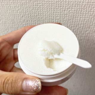레베코코 골든 드립 페이셜 클렌징 크림 26.5 Japan — 3점을 준 리뷰어가 2021년 10월 올린 사용 사진