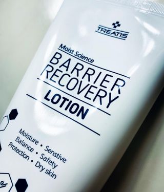트리티스 [TREATIS] Barrier Recovery Lotion 200ml — 5점을 준 리뷰어가 2021년 2월 올린 사용 사진
