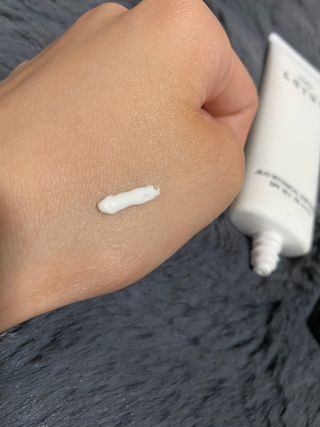 더 퓨어 로터스 제주 식물 선크림 / 제주 연잎 &amp; 동백 미스트 / 순수한 연꽃 어메니티 세트 — 5점을 준 리뷰어가 2022년 10월 올린 사용 사진