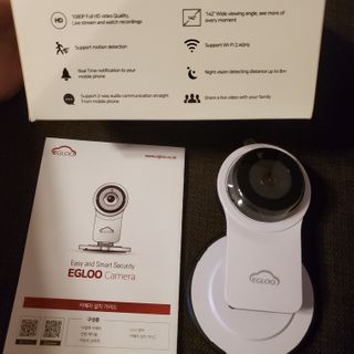 온습도 모니터와 스마트 리모컨이 탑재된 EGLOO cam S4 1080P Wi-Fi 스마트 카메라 — 4점을 준 리뷰어가 2021년 5월 올린 사용 사진