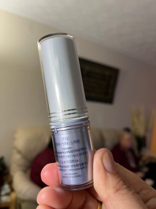 산심 명연수 멀티 스틱 밤 0.38oz 수분 스틱 집중 주름 케어 — 5점을 준 리뷰어가 2023년 4월 올린 사용 사진