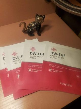 이지듀 DW-EGF 멀티 페이셜 시트 마스크 - 0.53 FL OZ 4EA — 4점을 준 리뷰어가 2021년 8월 올린 사용 사진