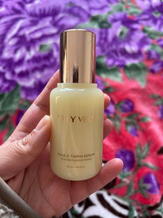 VELY VELY Yuja C-Tamin Serum — 5점을 준 리뷰어가 2021년 5월 올린 사용 사진