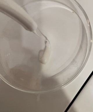 ゴールドプラスセット(シャンプー500g x 1ea/トリートメント500ml X 1ea) — 4점을 준 리뷰어가 2023년 4월 올린 사용 사진