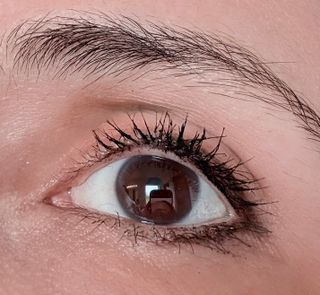 RED COOKIES Beaurer Curl Mascara Black Color Water-proof Smudge-proof Macara — 5점을 준 리뷰어가 2025년 1월 올린 사용 사진