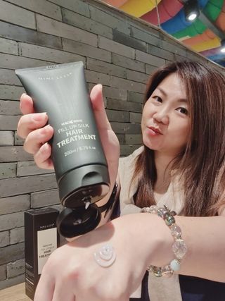 나인레스 매지나인 필 업 실크 트리트먼트 200ml 6.76 fl. 온스 유형에 남겨 — 5점을 준 리뷰어가 2022년 1월 올린 사용 사진