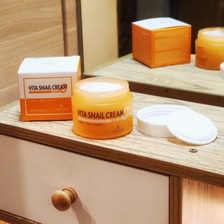 [THE SKIN HOUSE] Vita Snail Cream — 5점을 준 리뷰어가 2022년 11월 올린 사용 사진