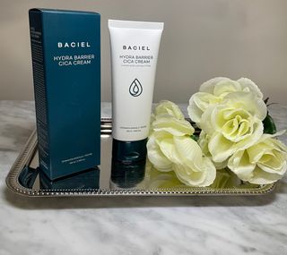 바시엘 BACIEL 바시엘 하이드라 베리어 시카 크림 — 5점을 준 리뷰어가 2021년 8월 올린 사용 사진