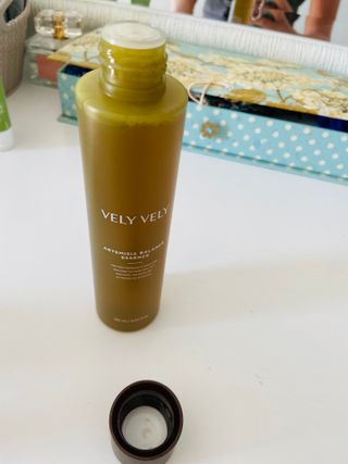 VELY VELY Artemisia Balance Essence — 5점을 준 리뷰어가 2021년 4월 올린 사용 사진