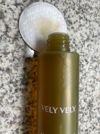 VELY VELY Artemisia Balance Essence — 5점을 준 리뷰어가 2021년 5월 올린 사용 사진