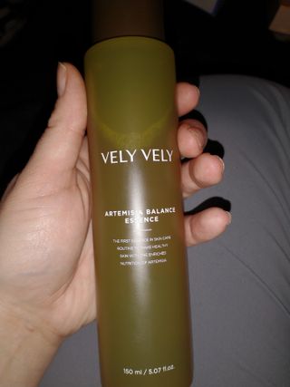 VELY VELY Artemisia Balance Essence — 5점을 준 리뷰어가 2021년 4월 올린 사용 사진