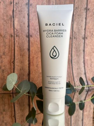 바시엘 BACIEL 바시엘 이드라 배리어 시카 폼 클렌저 120ml — 5점을 준 리뷰어가 2021년 10월 올린 사용 사진