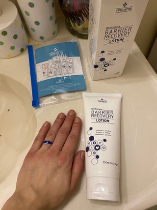 트리티스 [TREATIS] Barrier Recovery Lotion 200ml — 5점을 준 리뷰어가 2021년 2월 올린 사용 사진