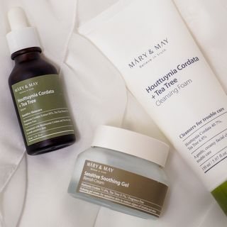 마리엔메이 센서티브 수딩 젤 크림 + 어성초 티트리 추출물 세럼 + 어성초 티트리 모공 클렌징 폼 - 일본어 — 5점을 준 리뷰어가 2021년 9월 올린 사용 사진