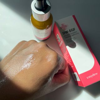 이지듀 Easydew DW-EGF 더블 시너지 퍼밍 앰플 30ml 1.01fl oz — 5점을 준 리뷰어가 2021년 9월 올린 사용 사진