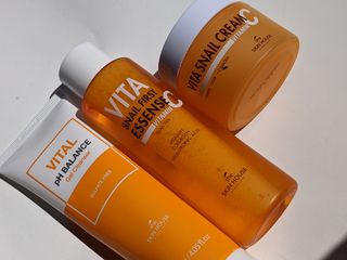 Vita Snail Trio Set [First Essence, Cream, Gel Cleanser] — 5점을 준 리뷰어가 2021년 9월 올린 사용 사진