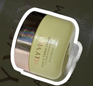 VELY VELY Yuja C-tamin Cream — 5점을 준 리뷰어가 2021년 4월 올린 사용 사진